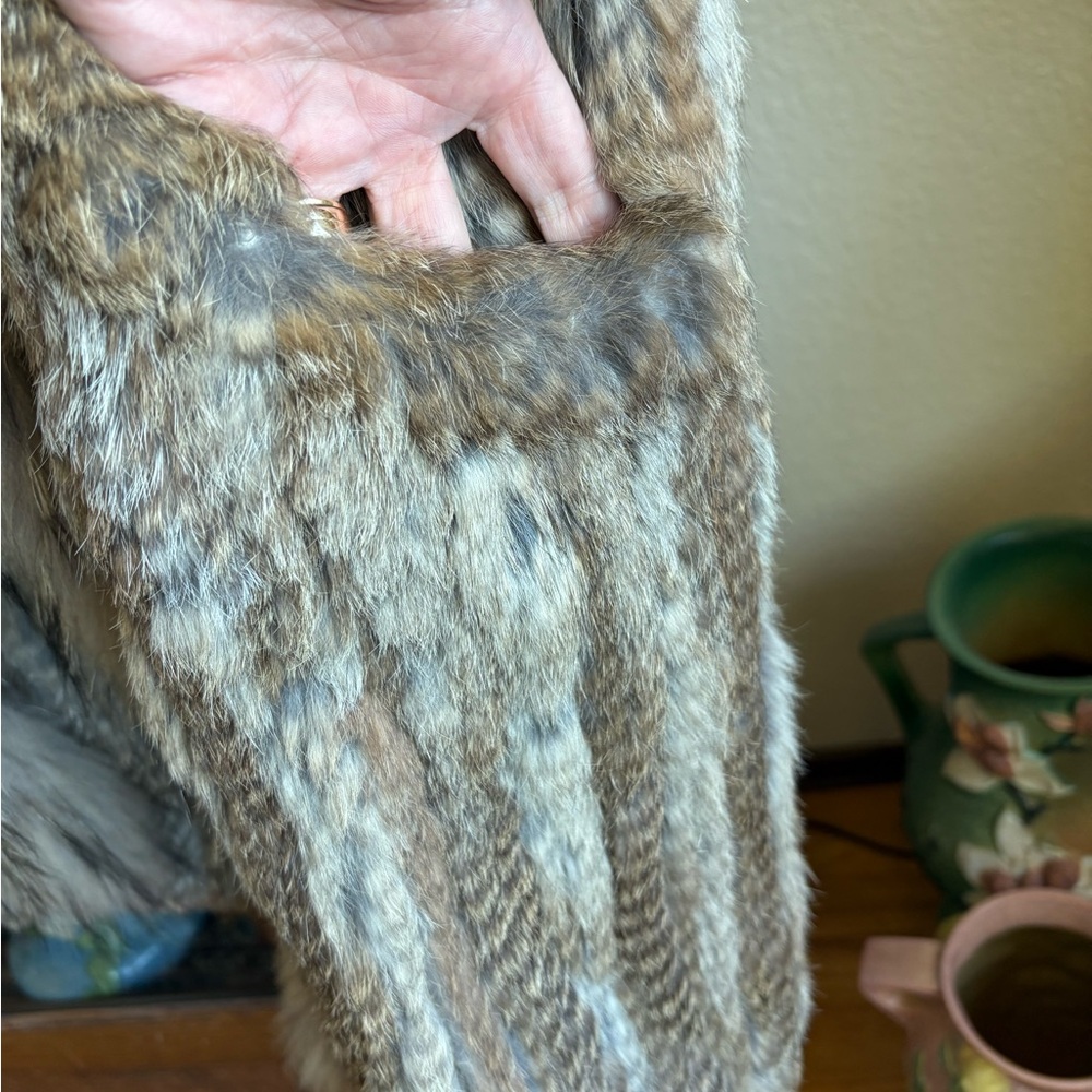 Hope 1967 vintage rabbit fur vest with pockets and front fasteners M/L - Picture 7 of 16